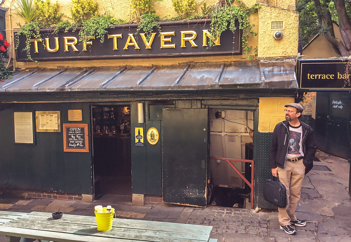 Паб Turf Tavern, Оксфорд